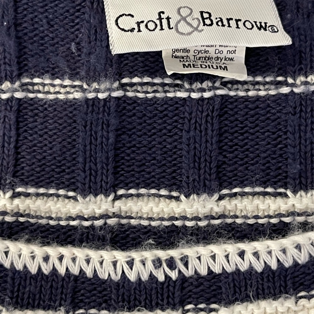 Croft & Barrow Sweatshirt - Picture 4 of 4
